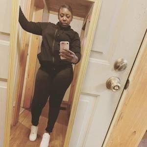 Meet your Posher, Tiera